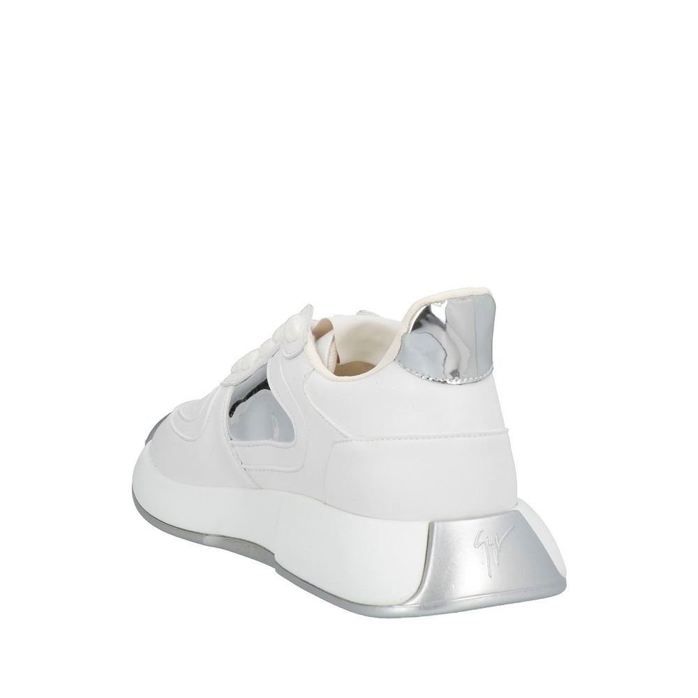 Sneakers with silver detailing