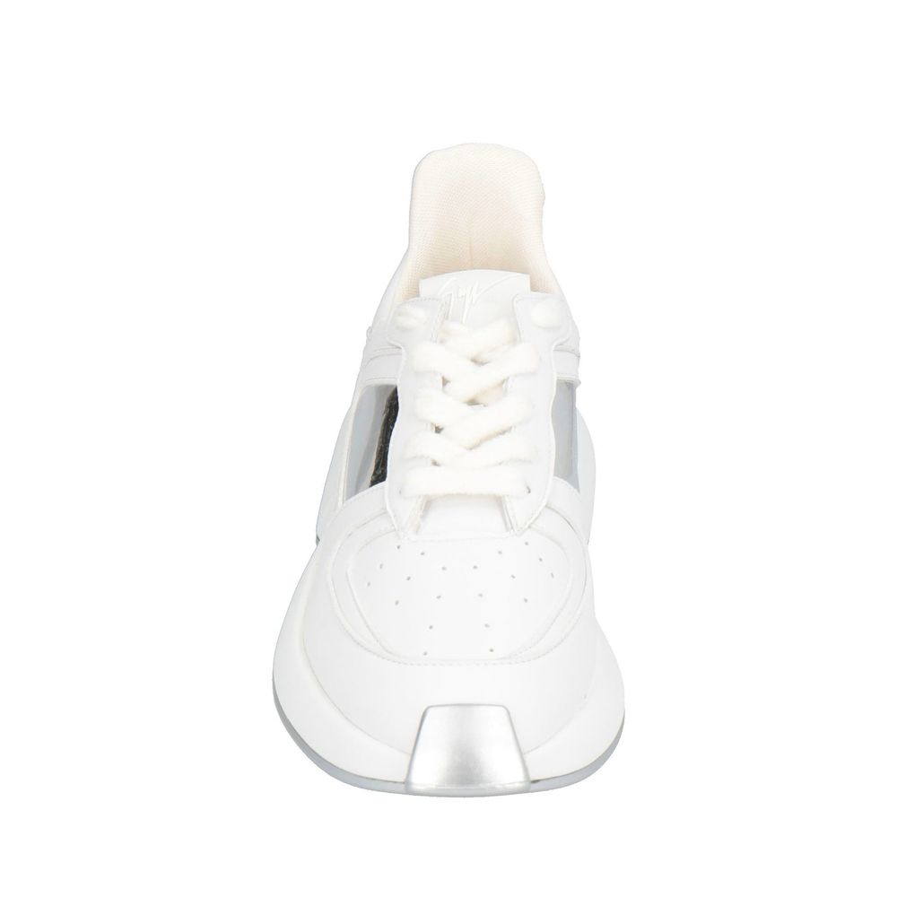 Sneakers with silver detailing
