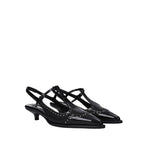 Leather pumps with a medium heel
