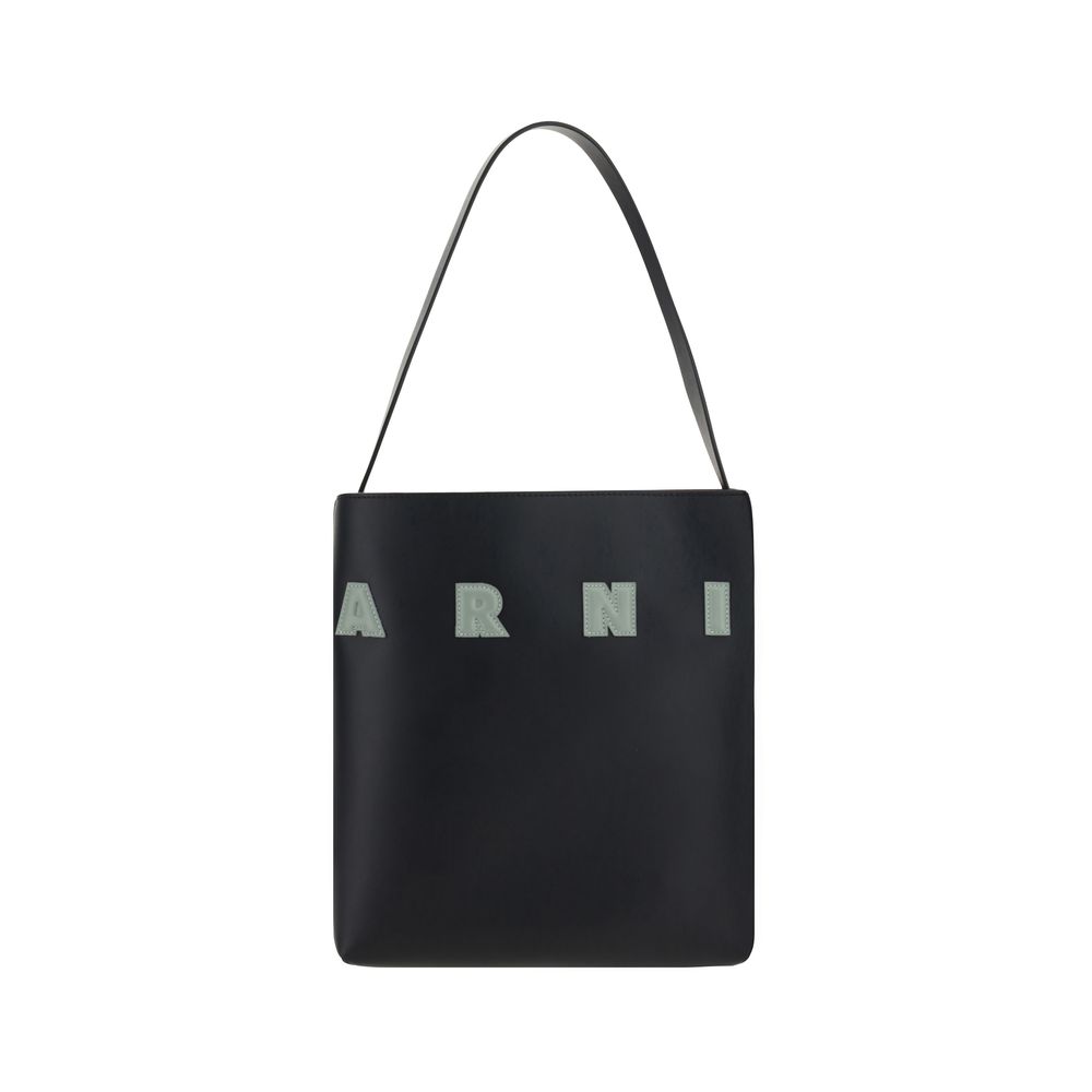 Leather tote bag