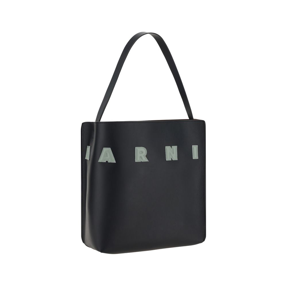Leather tote bag