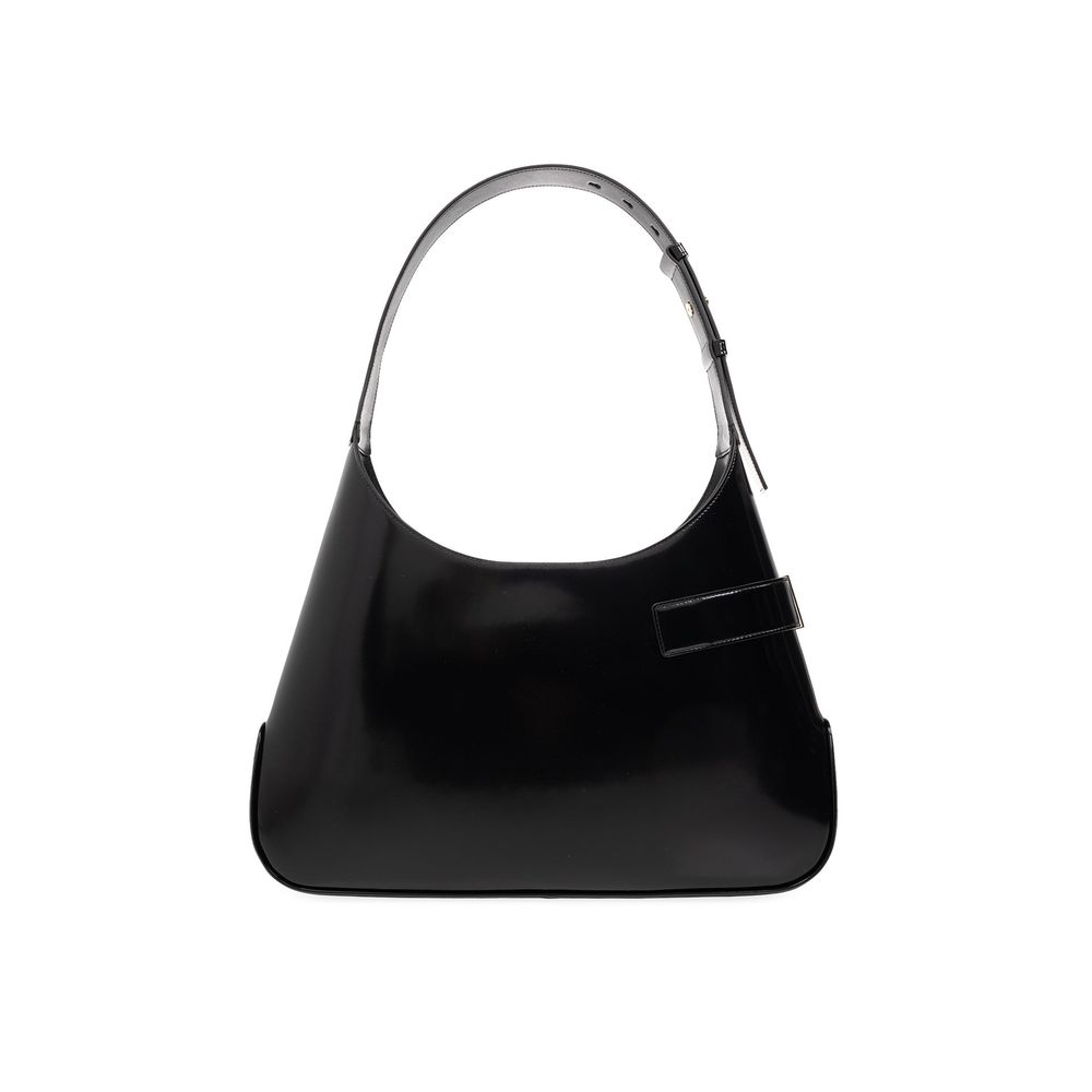 Shoulder bag with magnetic closure