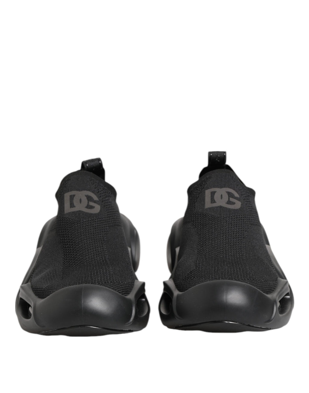 Black slip-on low-top sneakers