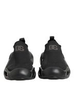 Black slip-on low-top sneakers