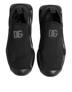Black slip-on low-top sneakers