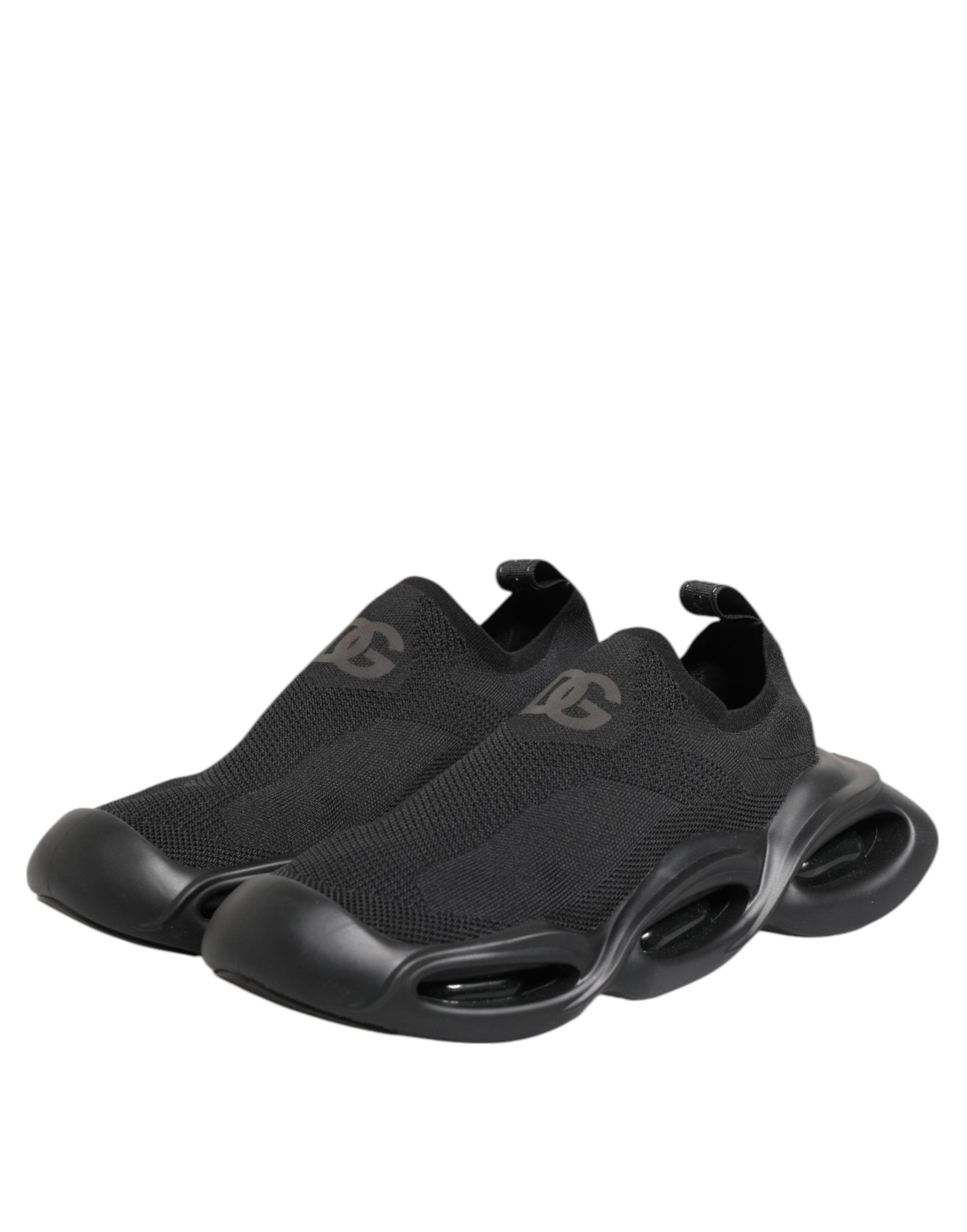 Black slip-on low-top sneakers