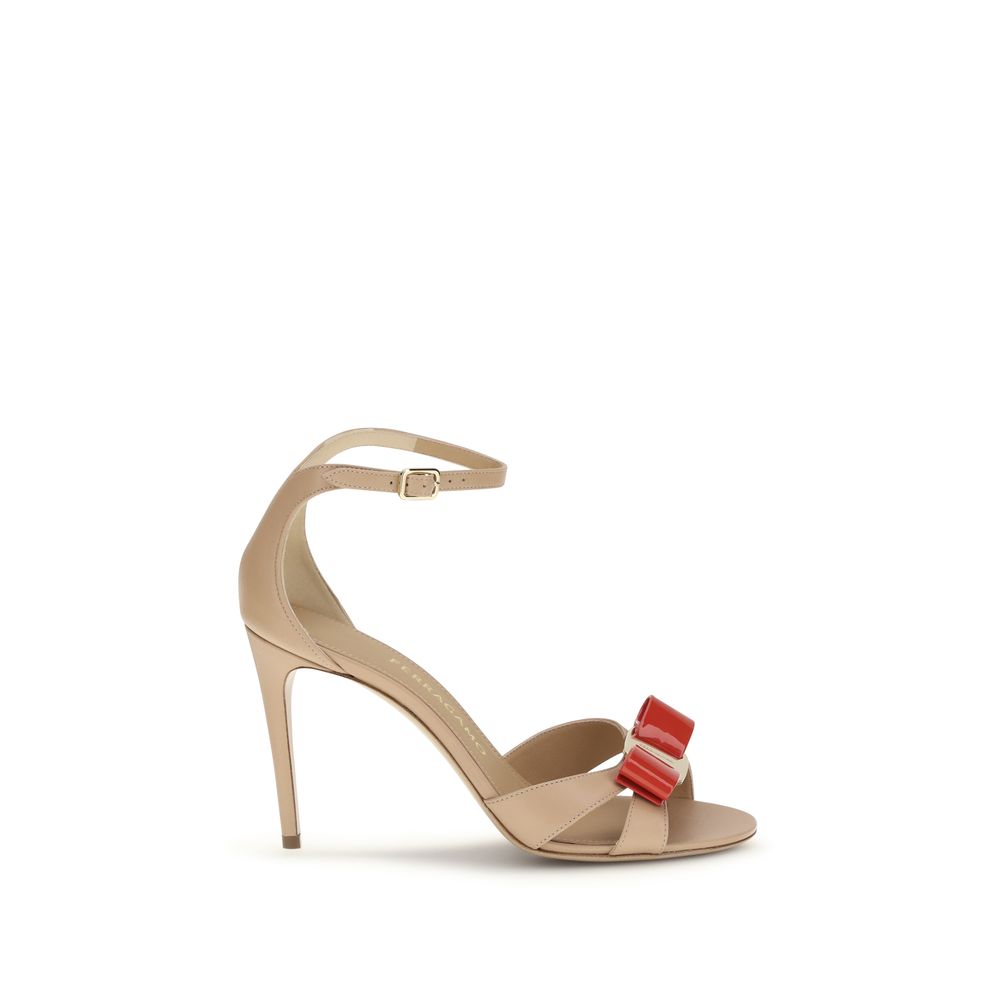 Beige calf leather stiletto heel