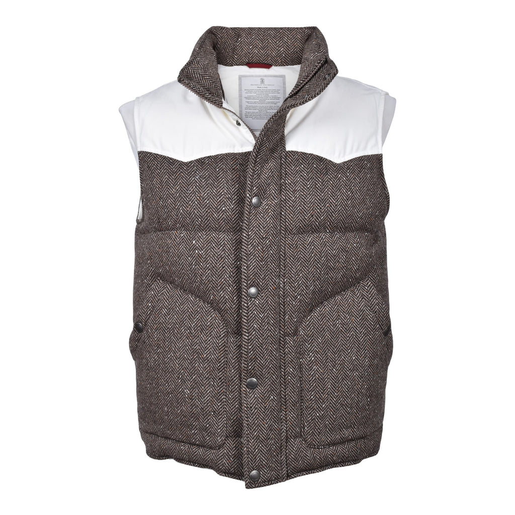 Sleeveless wool jacket