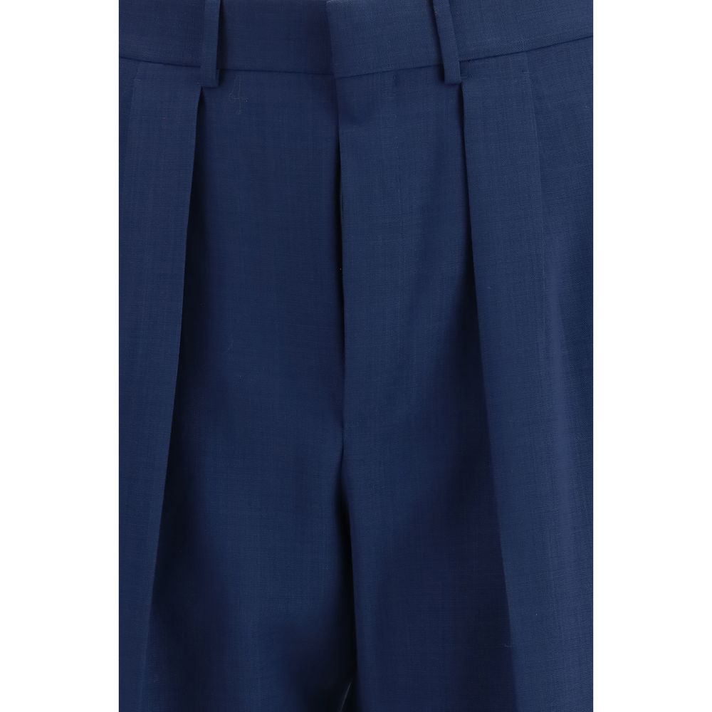 Pleated trousers