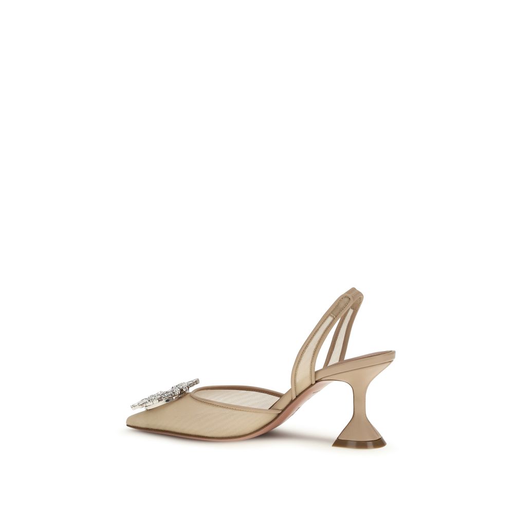 Begum pumps
