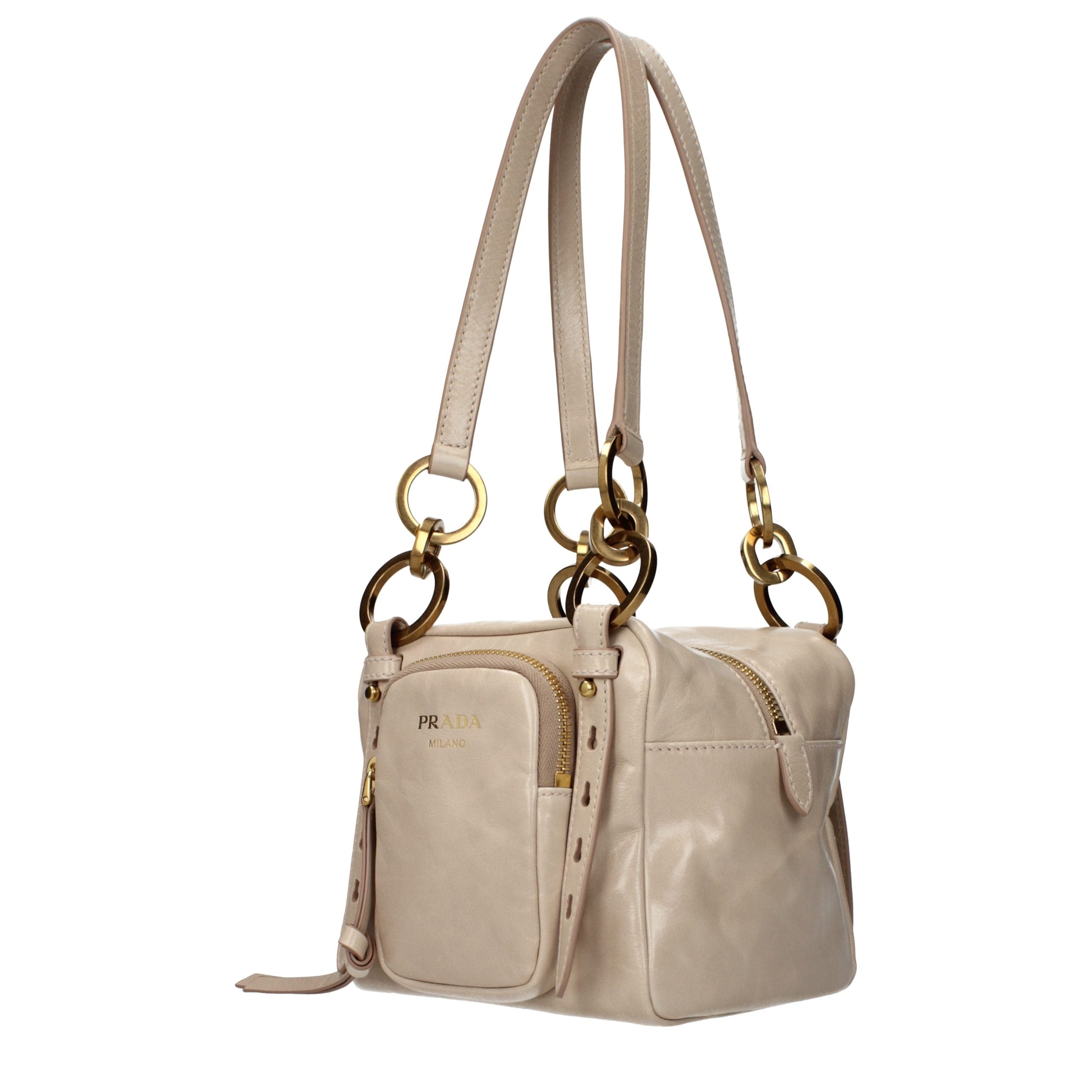 Leather shoulder bag