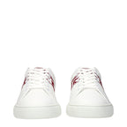 Low-top leather sneakers