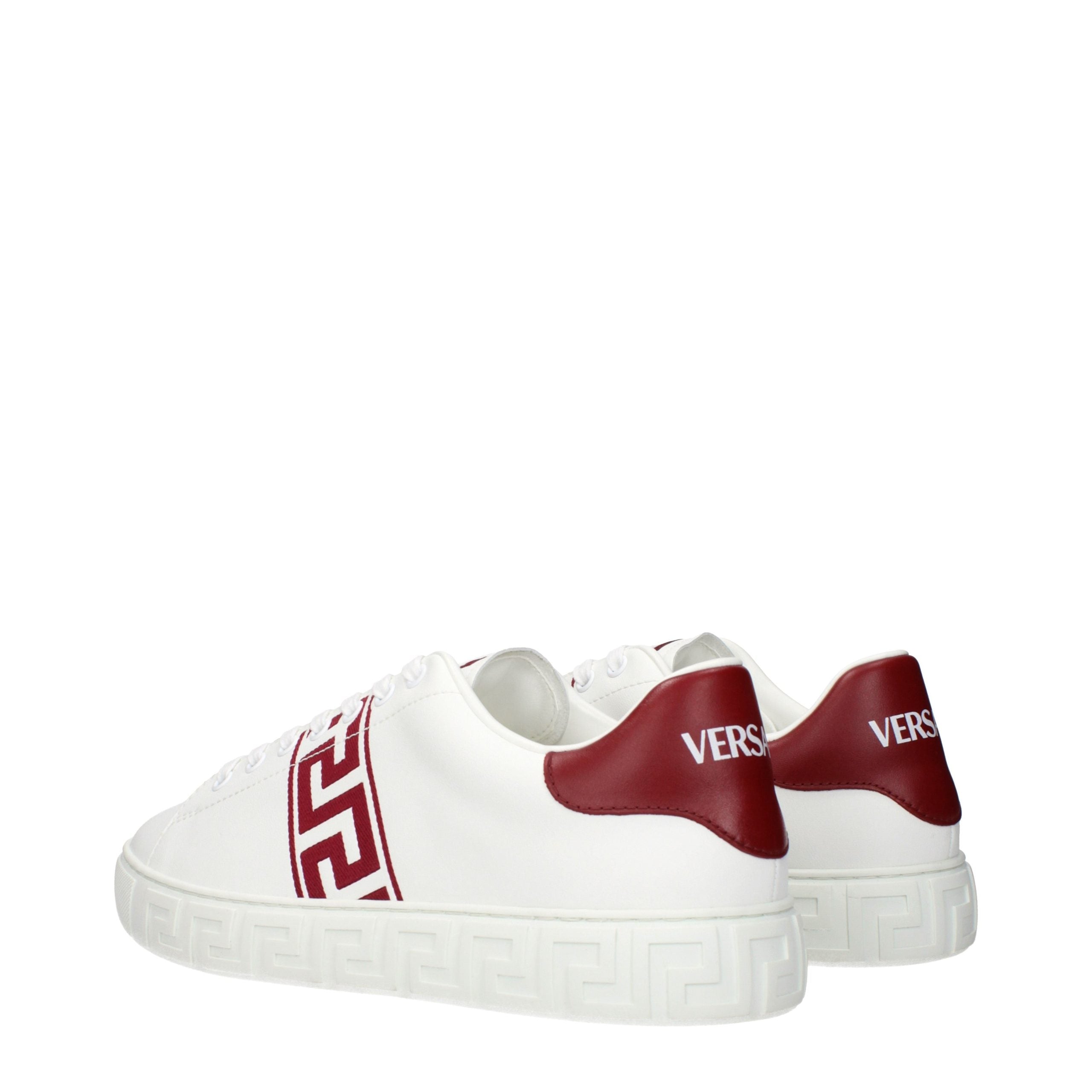 Low-top leather sneakers