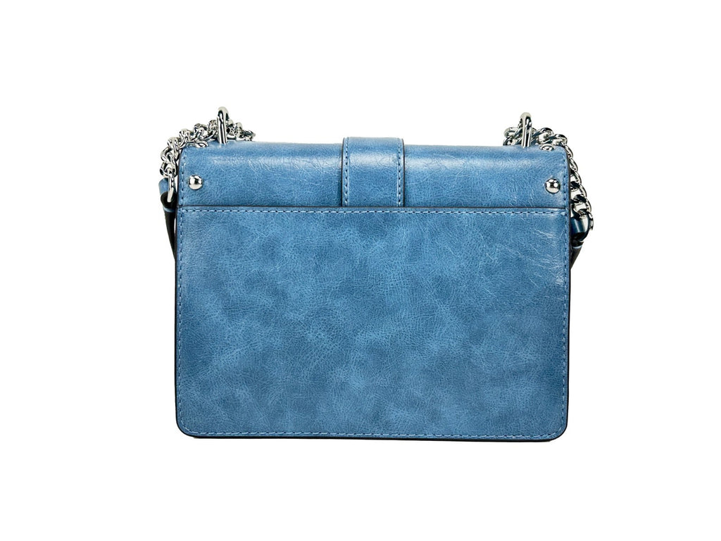 Shoulder bag with flap
