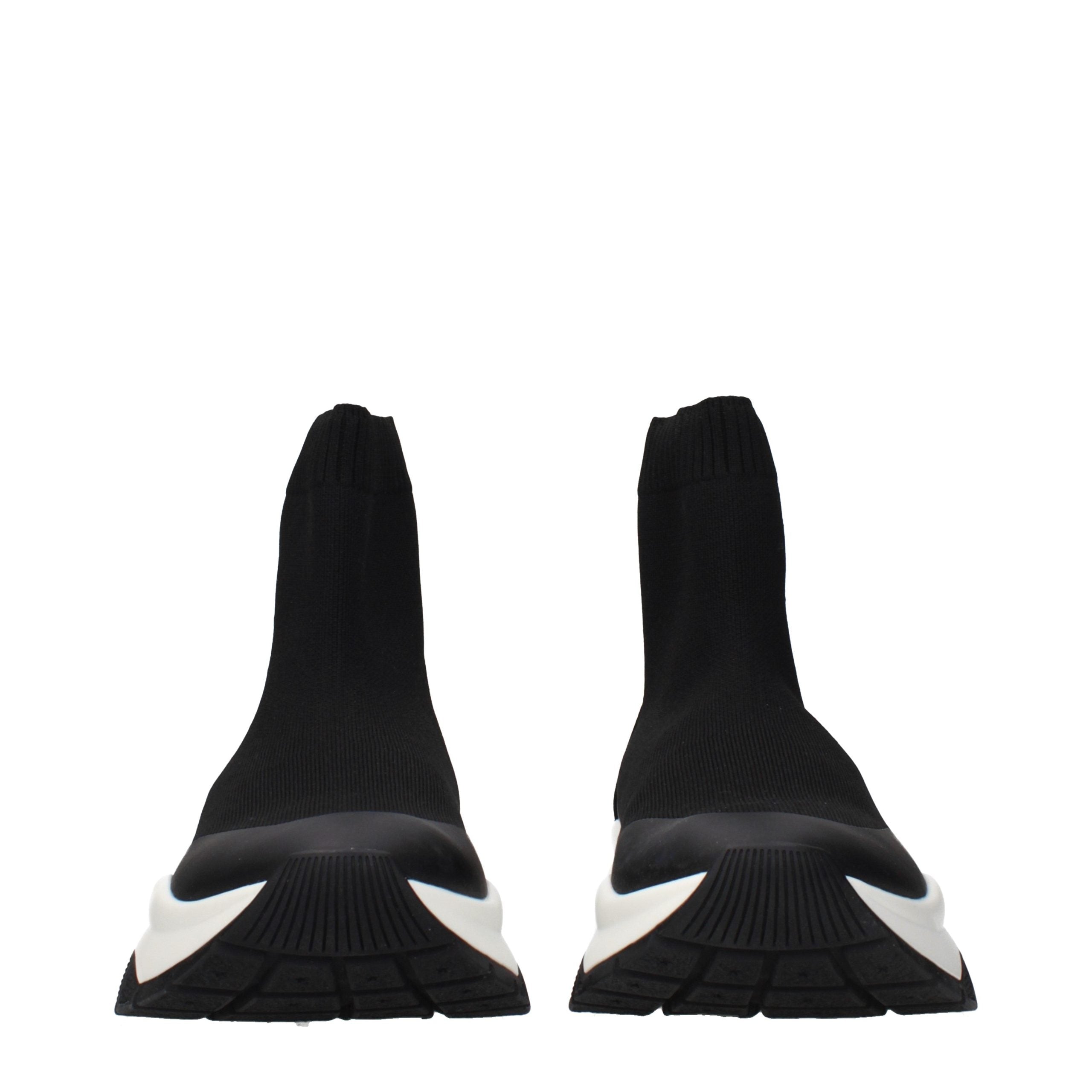 Scarpe nere in tessuto