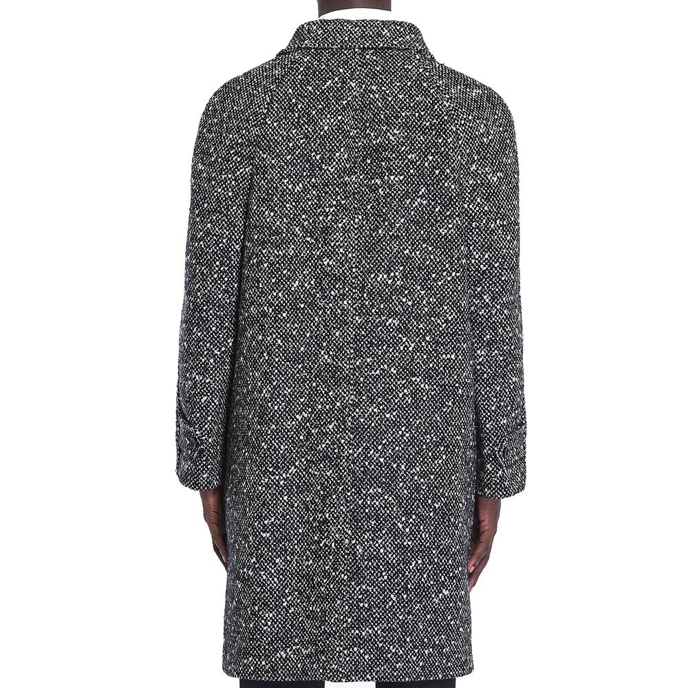 Cappotto con chiusura frontale con bottoni