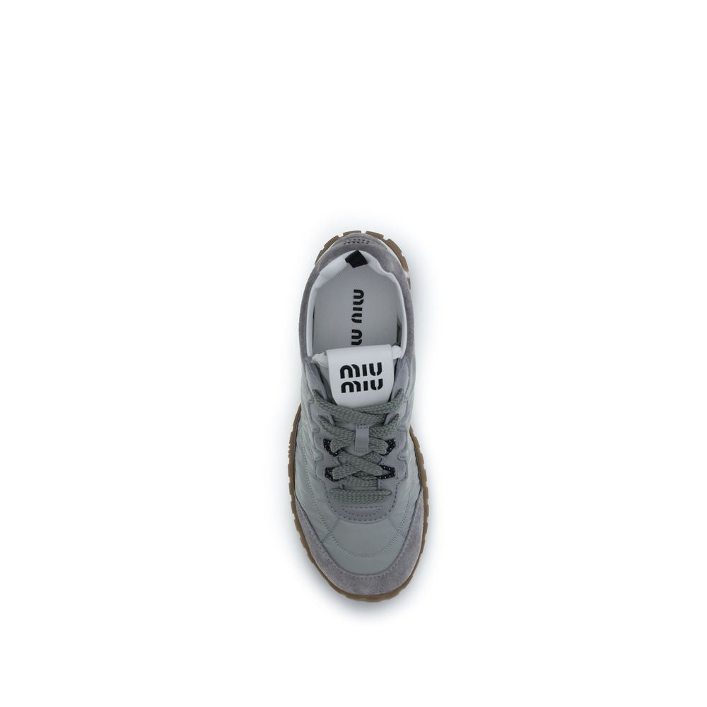 Sneakers Tyre
