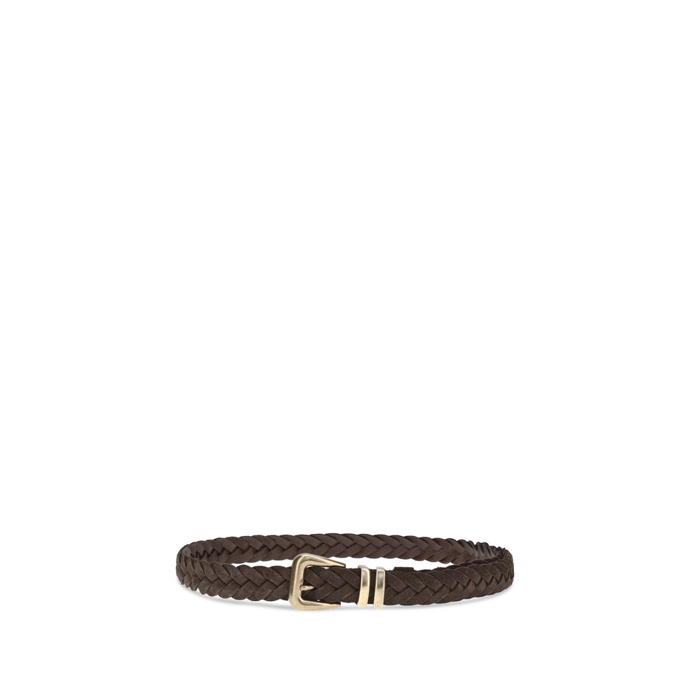 Leather belt with a woven pattern