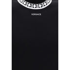 T-shirt with graphic details