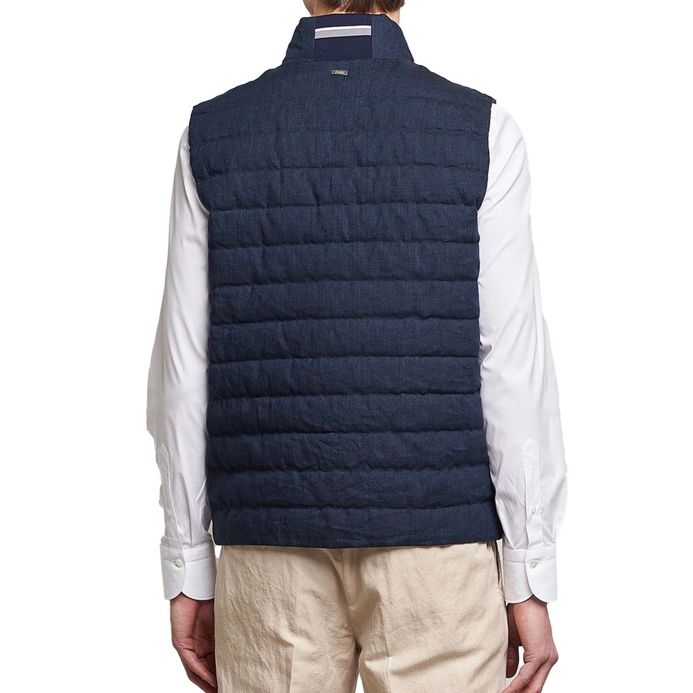 Sleeveless vest