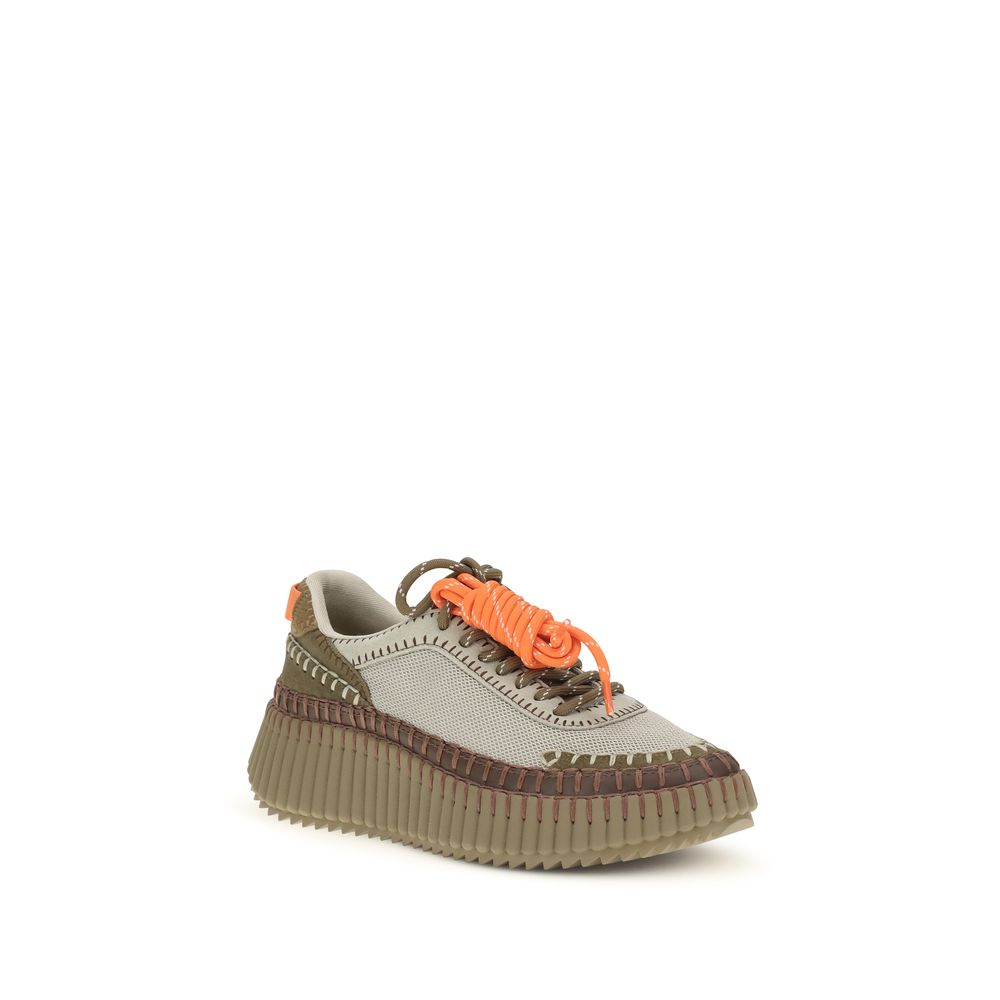 Nama sneakers