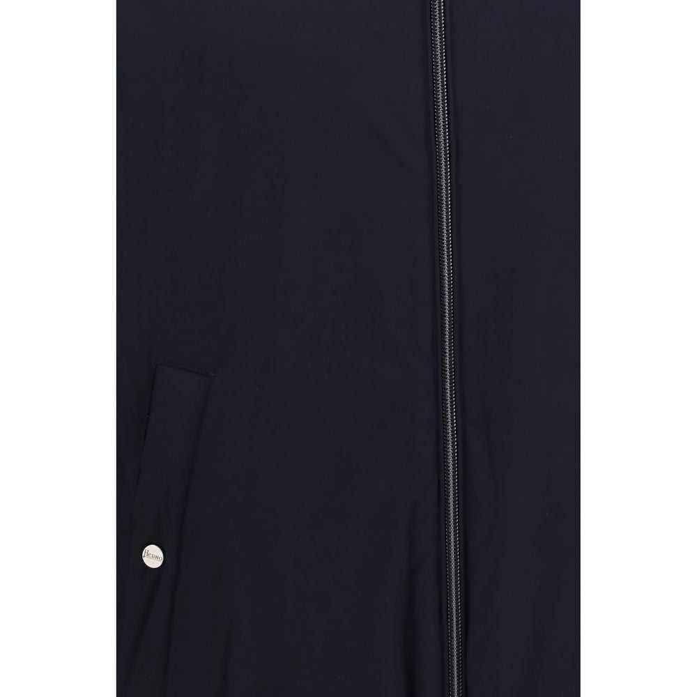 Hooded zip-up jacket