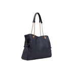 Grande borsa nera con catena