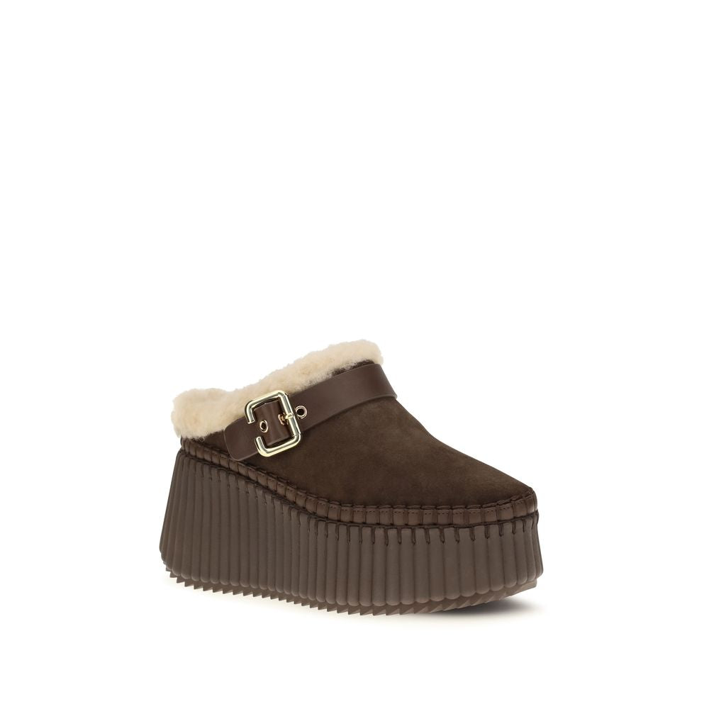 Nama wedge mules