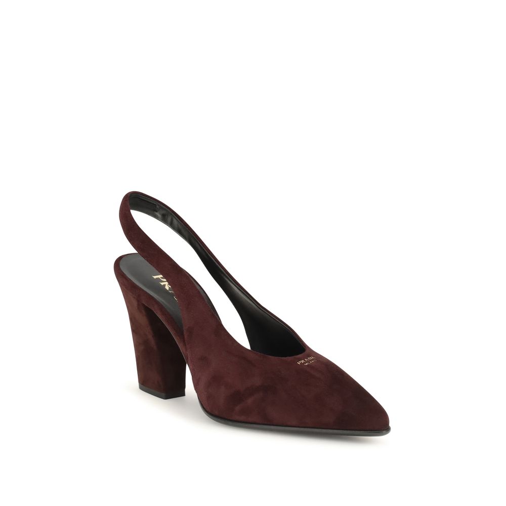 Décolleté slingback in suede