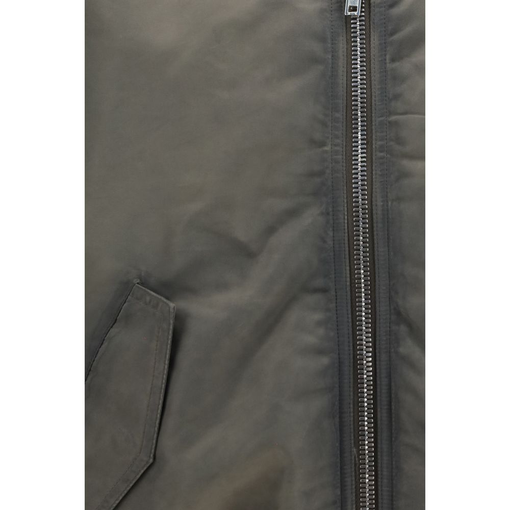 Bomber Sechhia