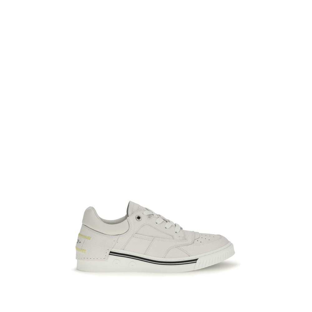 Fender sneakers