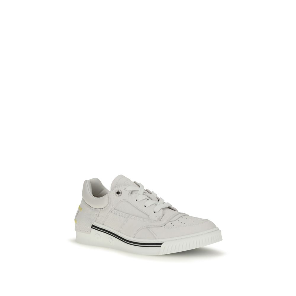 Fender sneakers