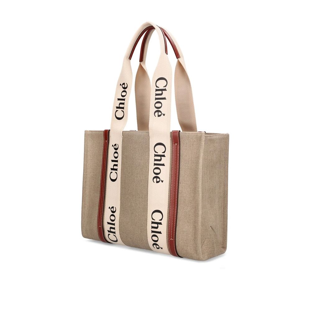 Woody tote