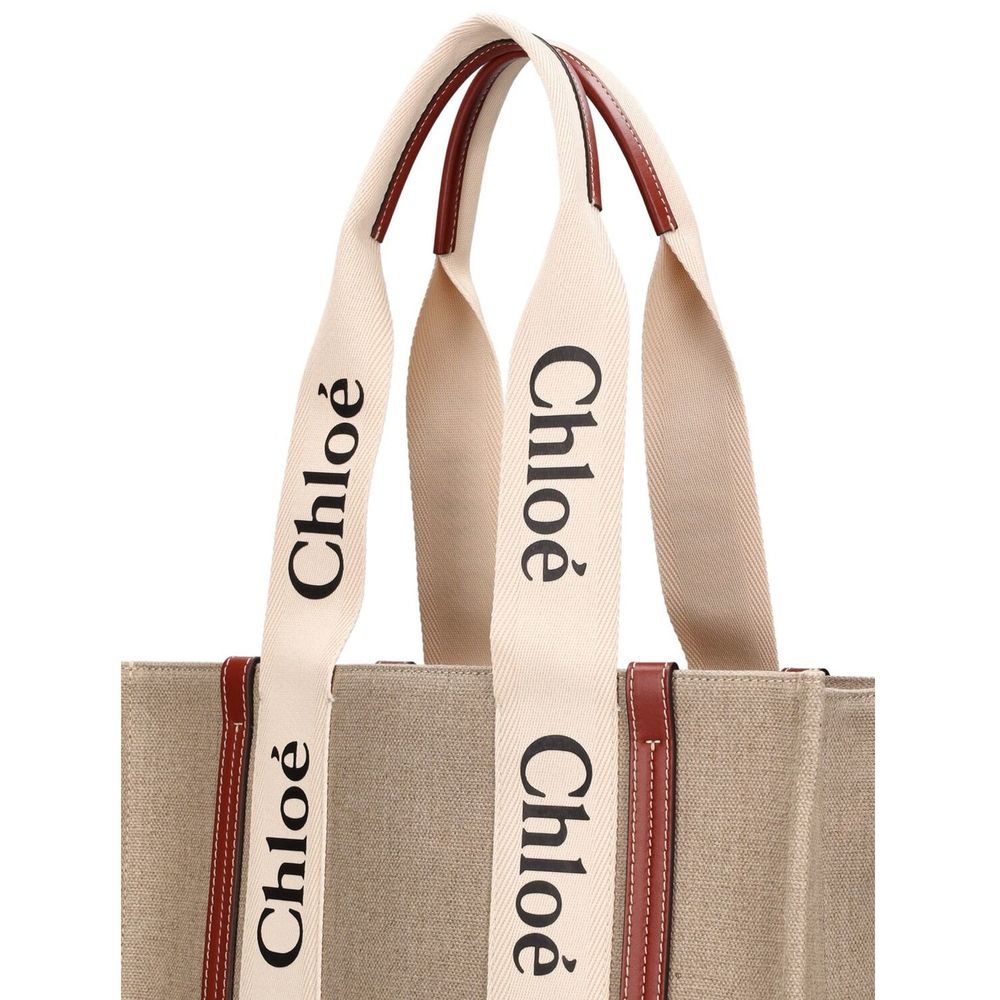 Woody tote
