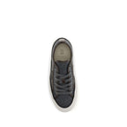 Sneakers in suede