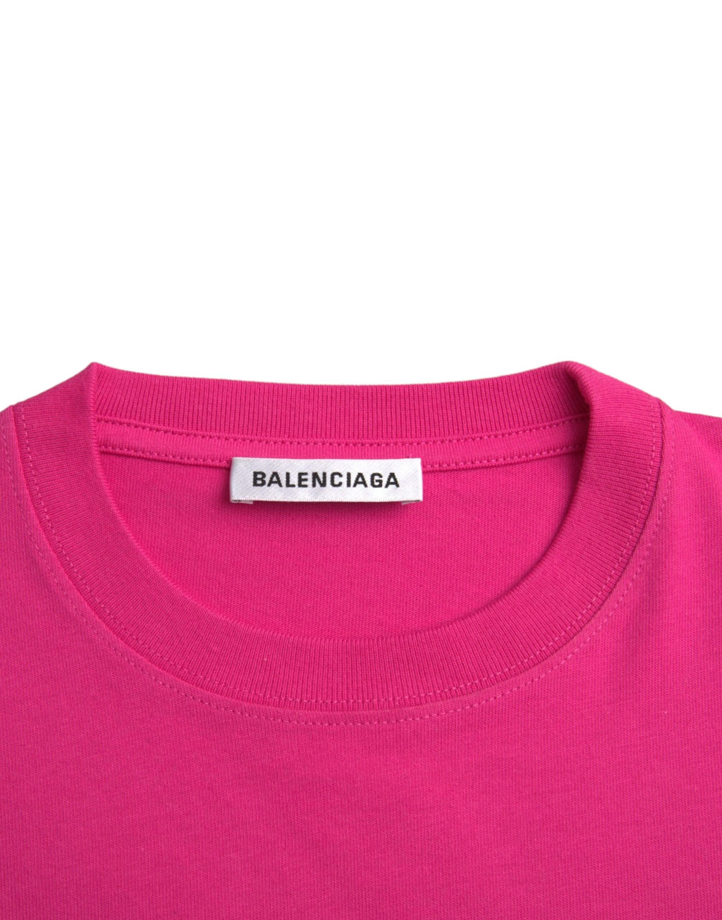 Pink short-sleeved cotton T-shirt with a round neck