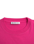 Pink short-sleeved cotton T-shirt with a round neck