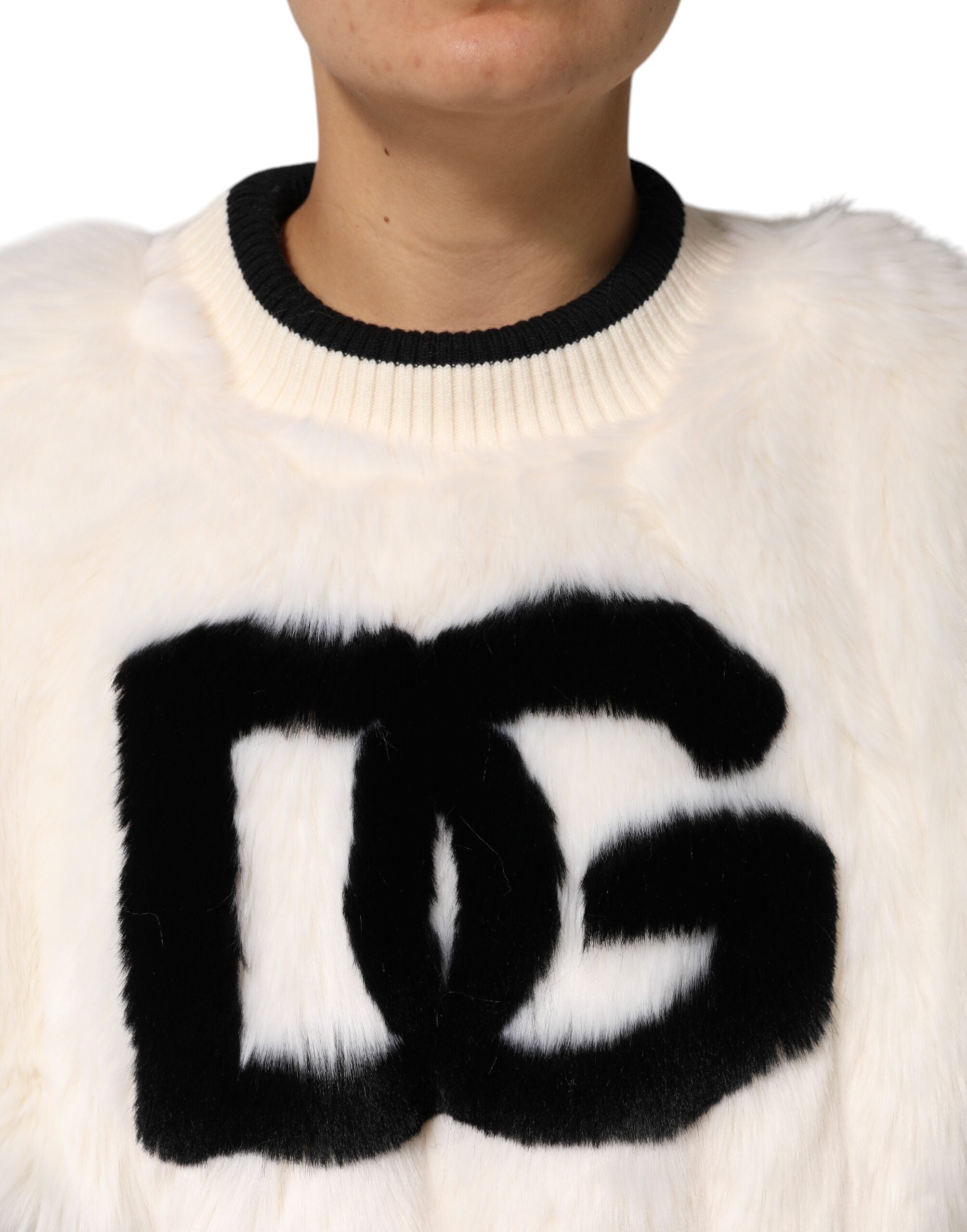 White cropped faux fur DG sweatshirt