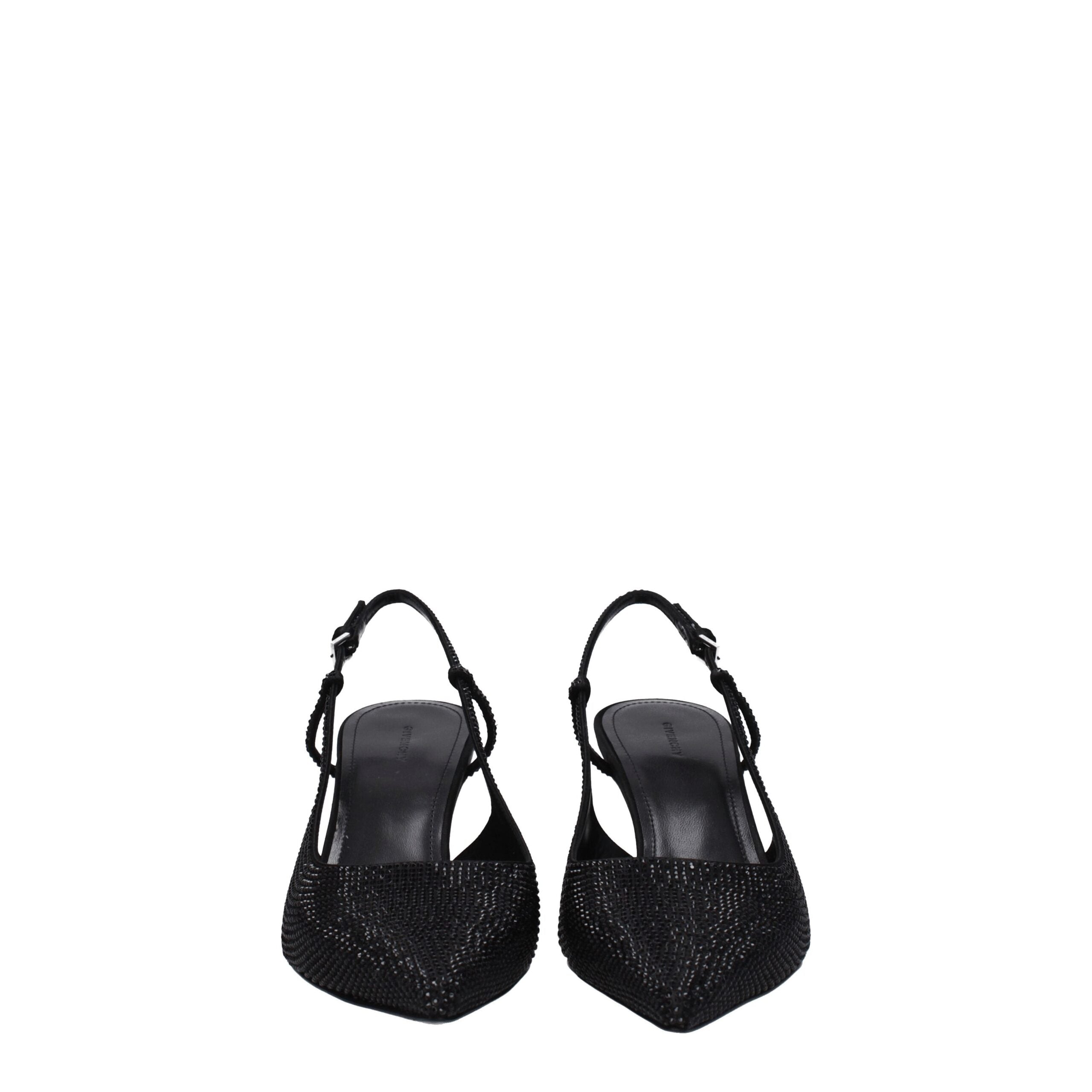 Black high-heeled fabric pumps