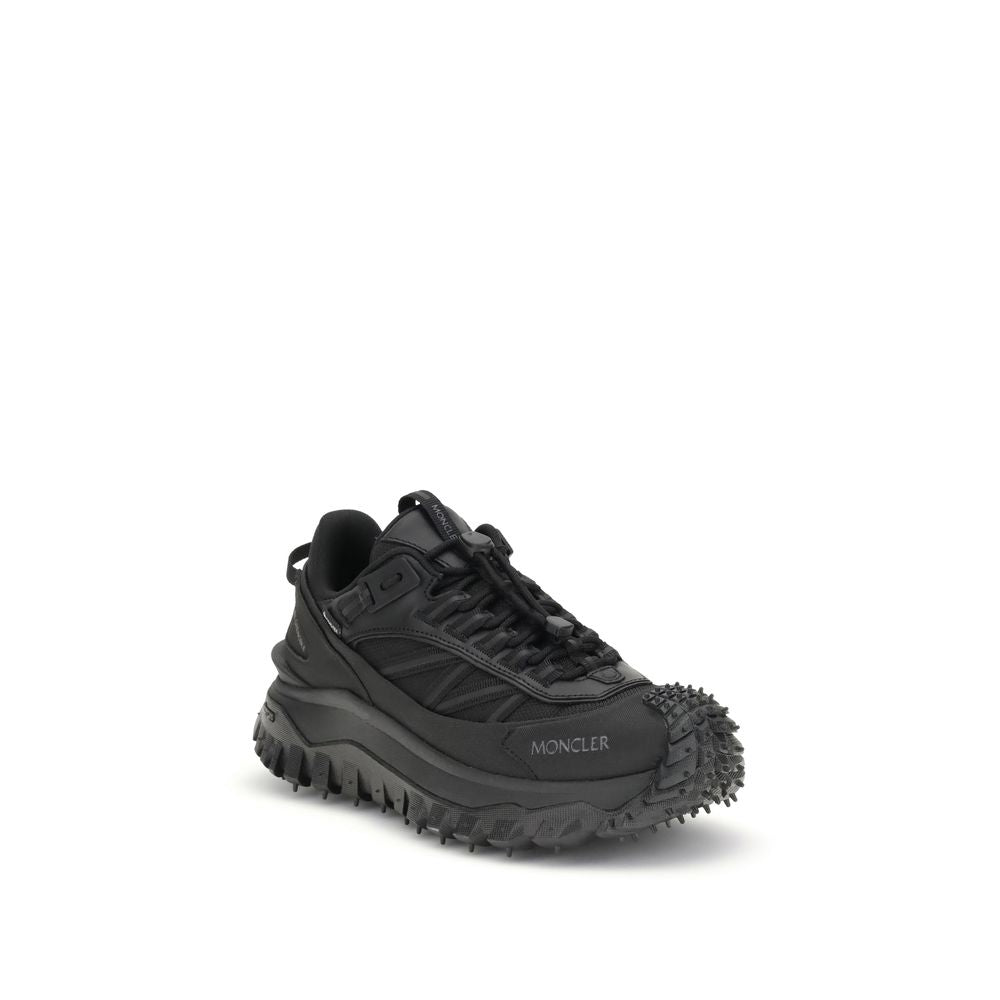 Sneakers nere