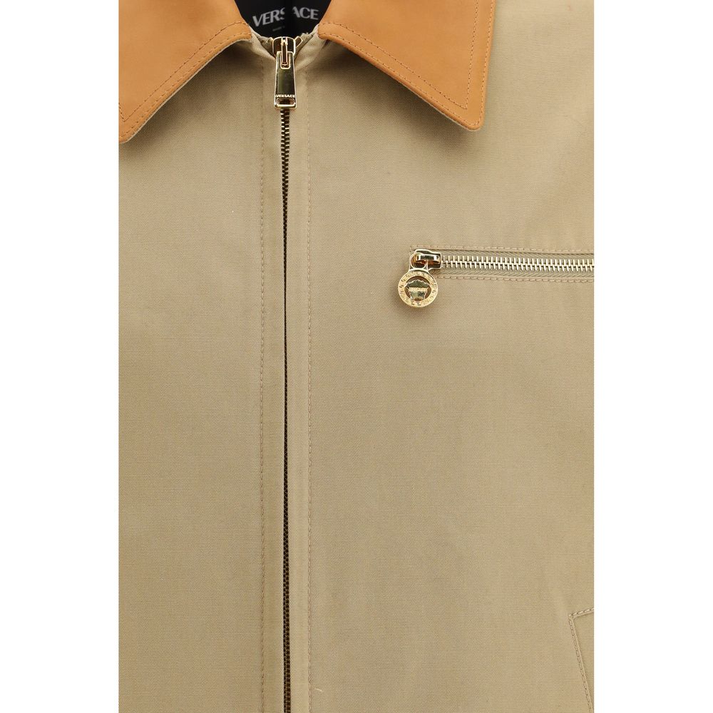 Giacca beige con colletto